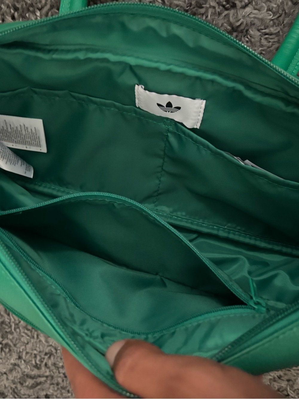 adidas Green Shoulder Bag with White Piping - Picture 4 of 5